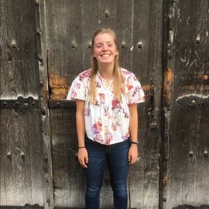 Meet your Posher, Katelyn